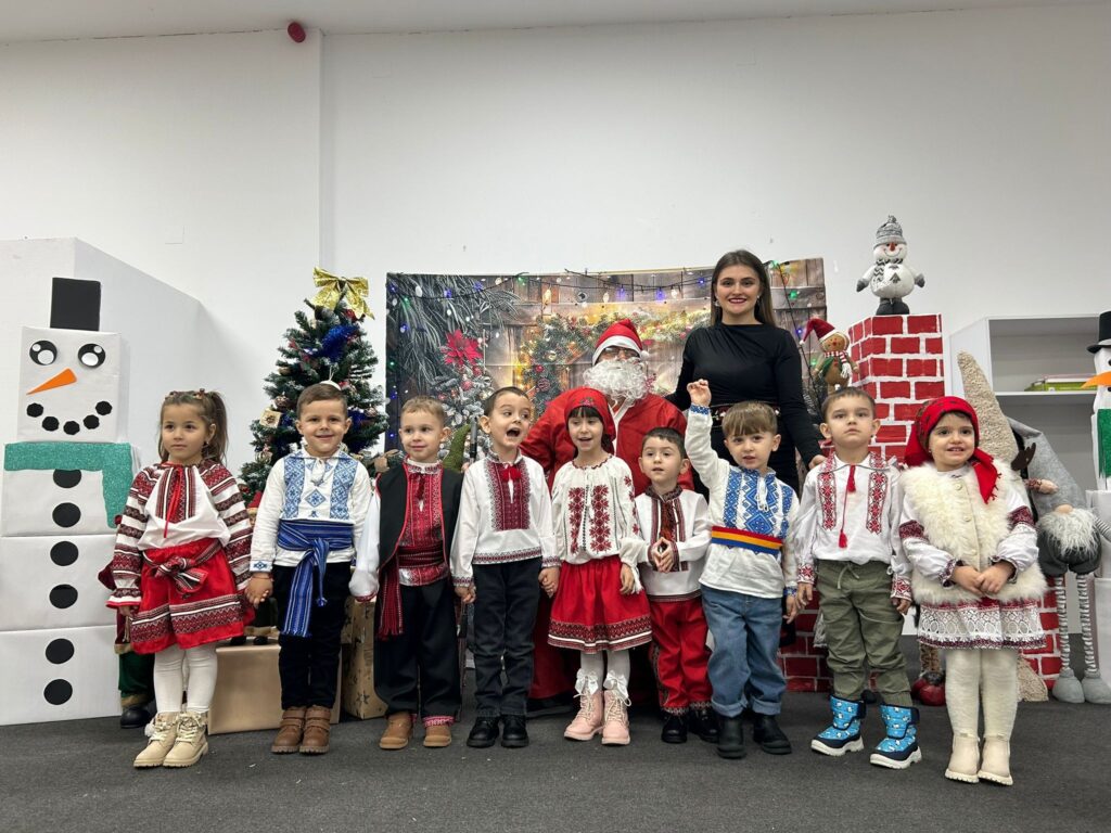 Sărbătoarea Crăciunului ne oferă în fiecare an prilejul de a ne opri pentru o clipă din agitația cotidiană și de a ne întoarce privirea către ceea ce contează cu adevărat: comunitatea, familia și bucuria de a dărui. 22