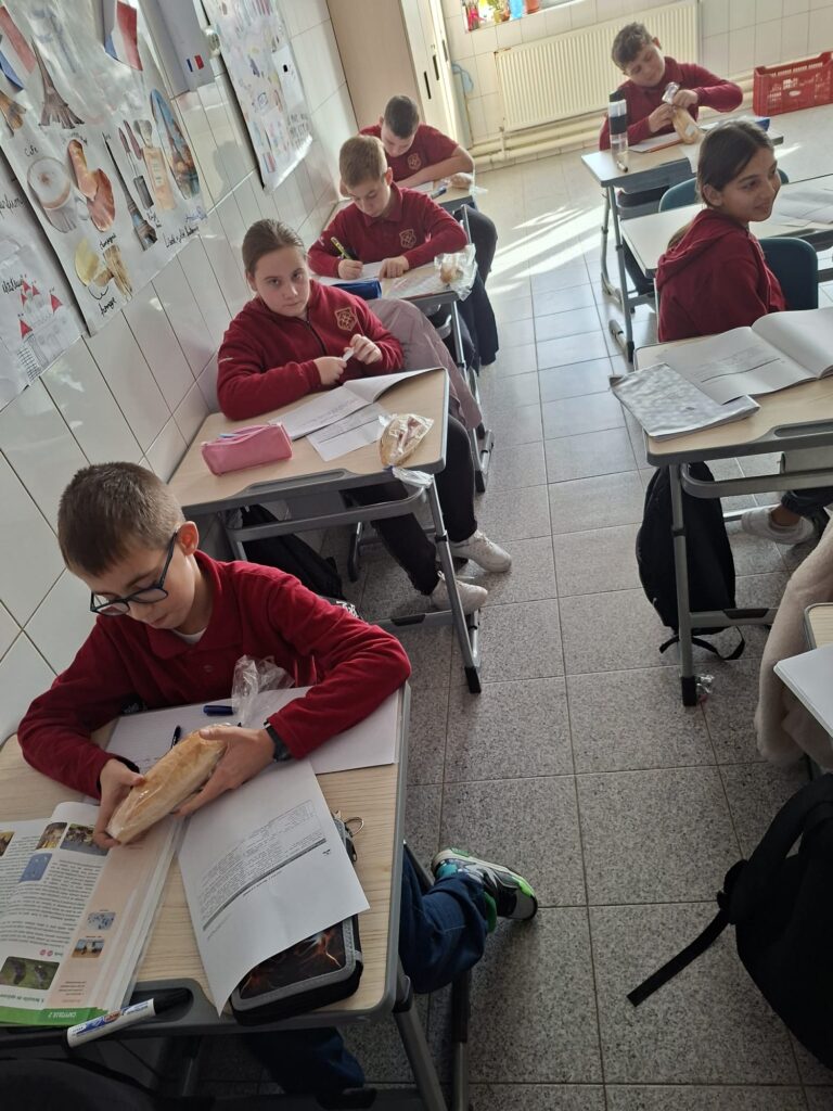"Masă sănătoasă" în şcoala noastră 81a51810 9fa1 4369 ae8e 9ca4fba80a9b