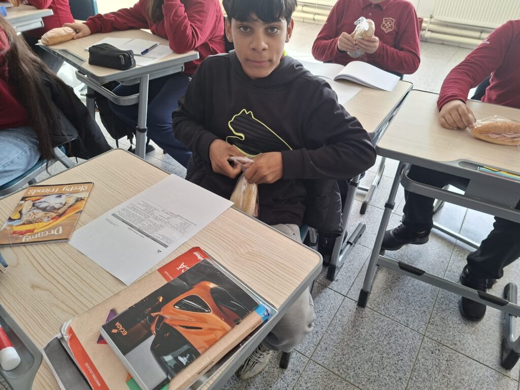 "Masă sănătoasă" în şcoala noastră da5ab269 f617 442e bfc7 dcea51970b6e